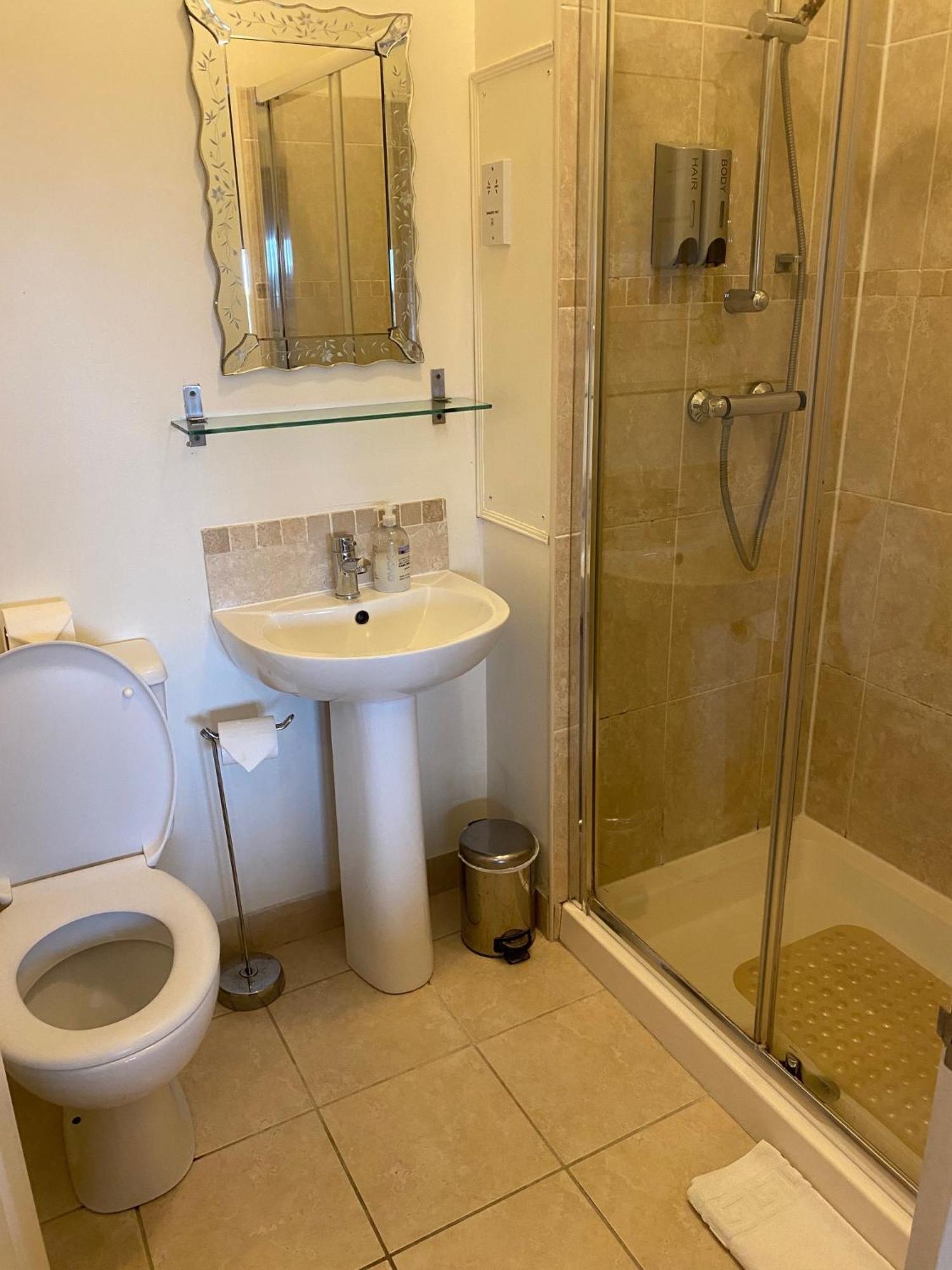 Pebbles Guest House Southend-on-Sea Habitación foto