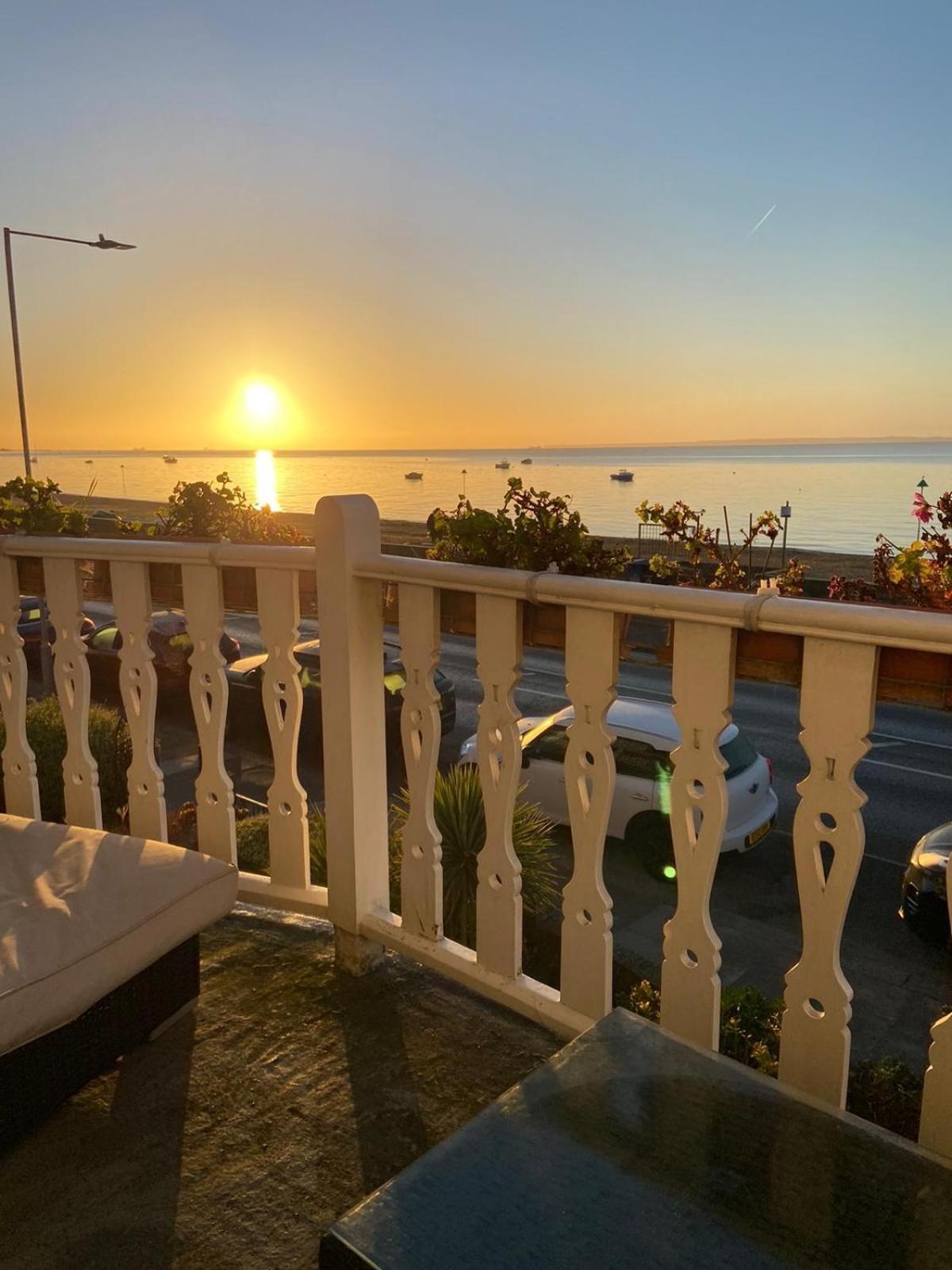 Pebbles Guest House Southend-on-Sea Habitación foto