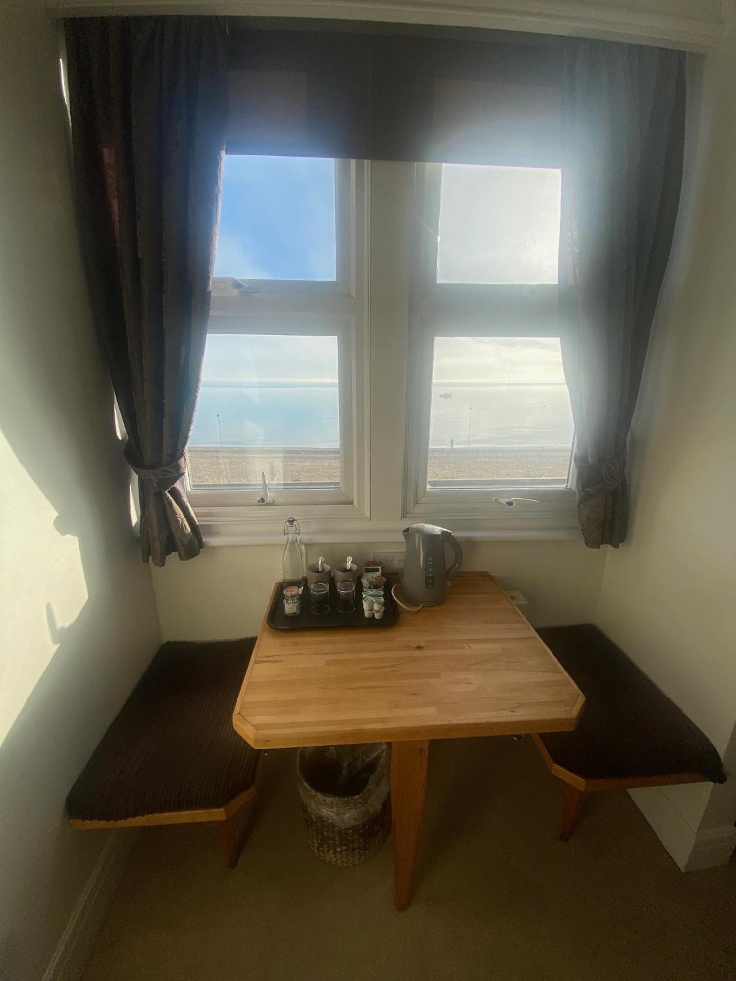 Pebbles Guest House Southend-on-Sea Habitación foto