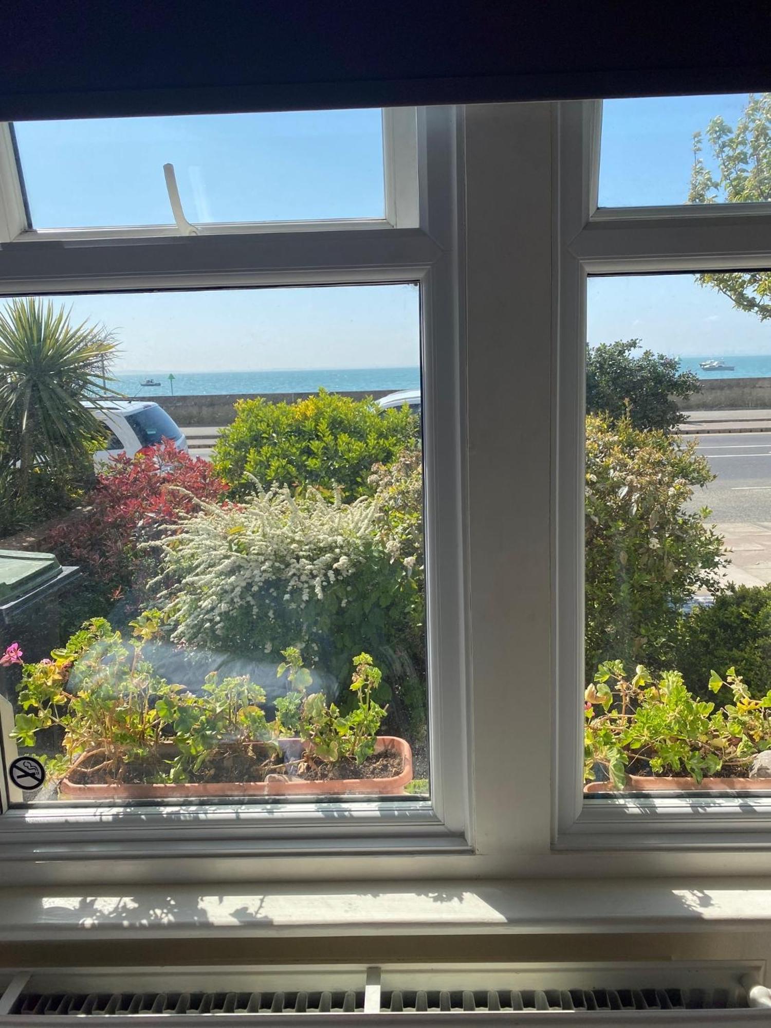 Pebbles Guest House Southend-on-Sea Habitación foto